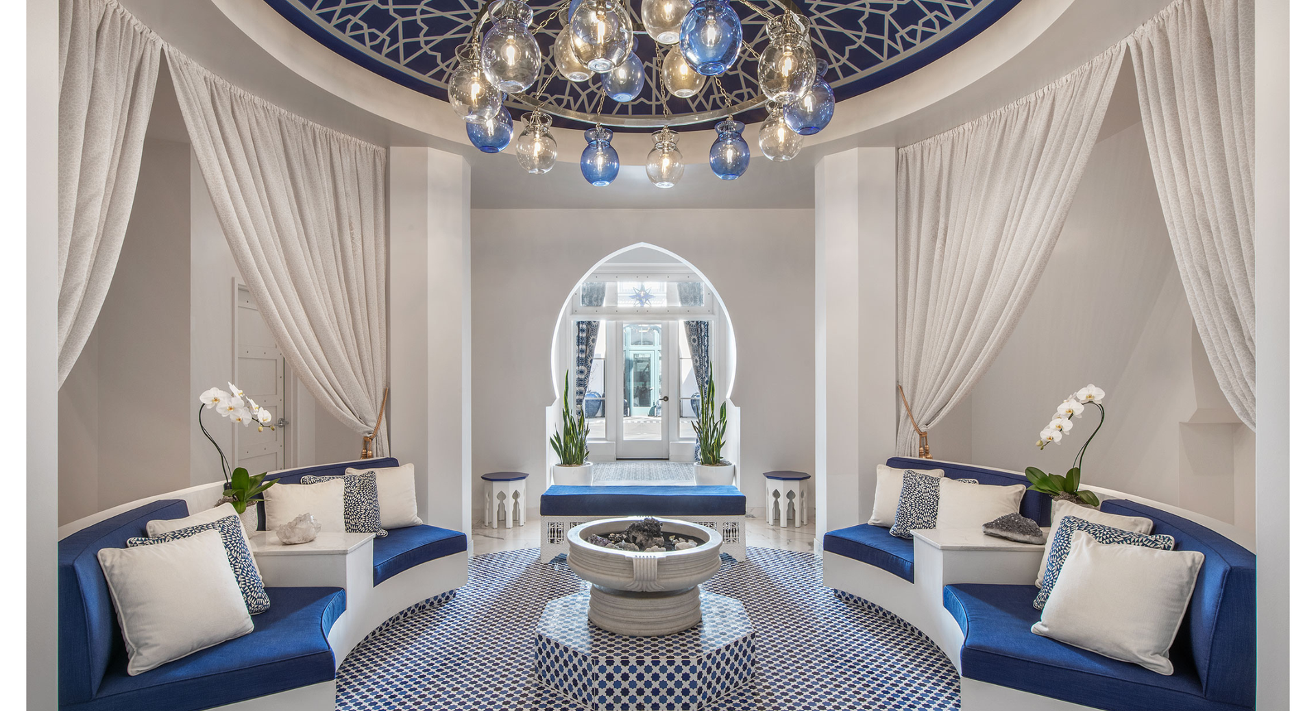 Hotel Californian — gallery preview 2
