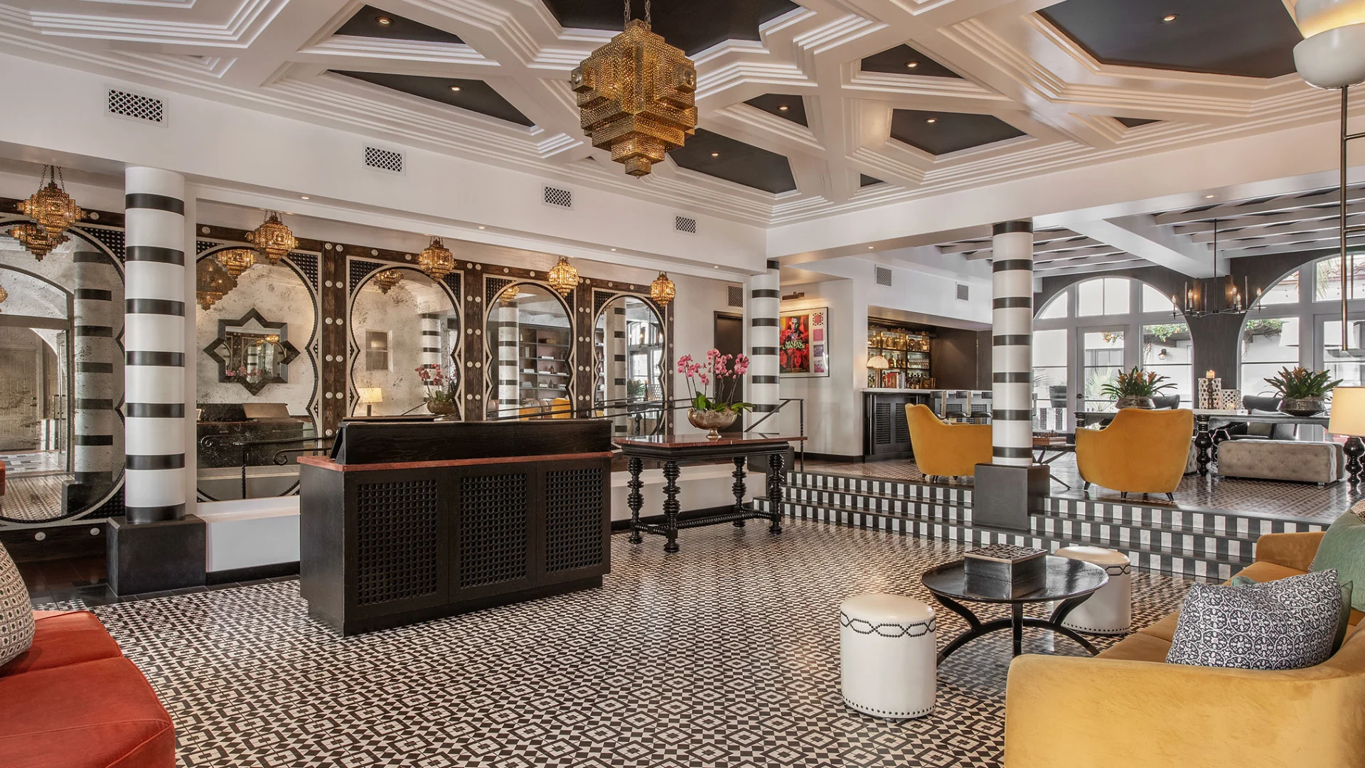 Hotel Californian — gallery preview 1