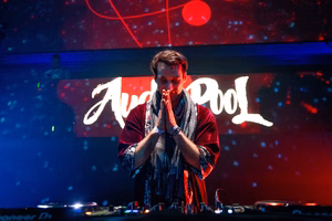 Sunset Sessions featuring Traveler + Audio Pool